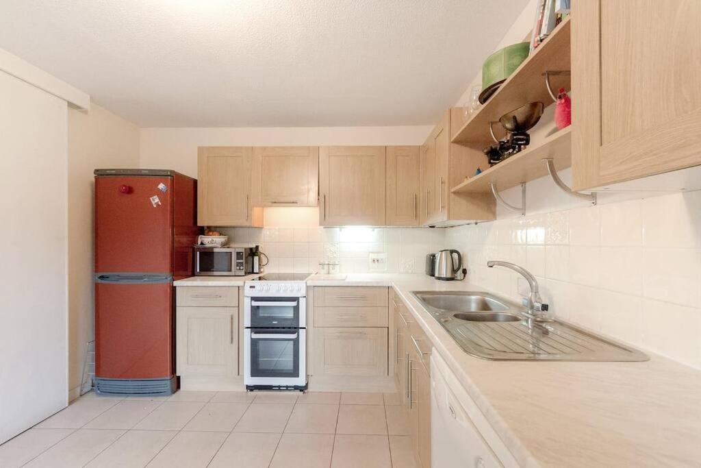 Spacious Two Double Bedroom Flat لندن المظهر الخارجي الصورة