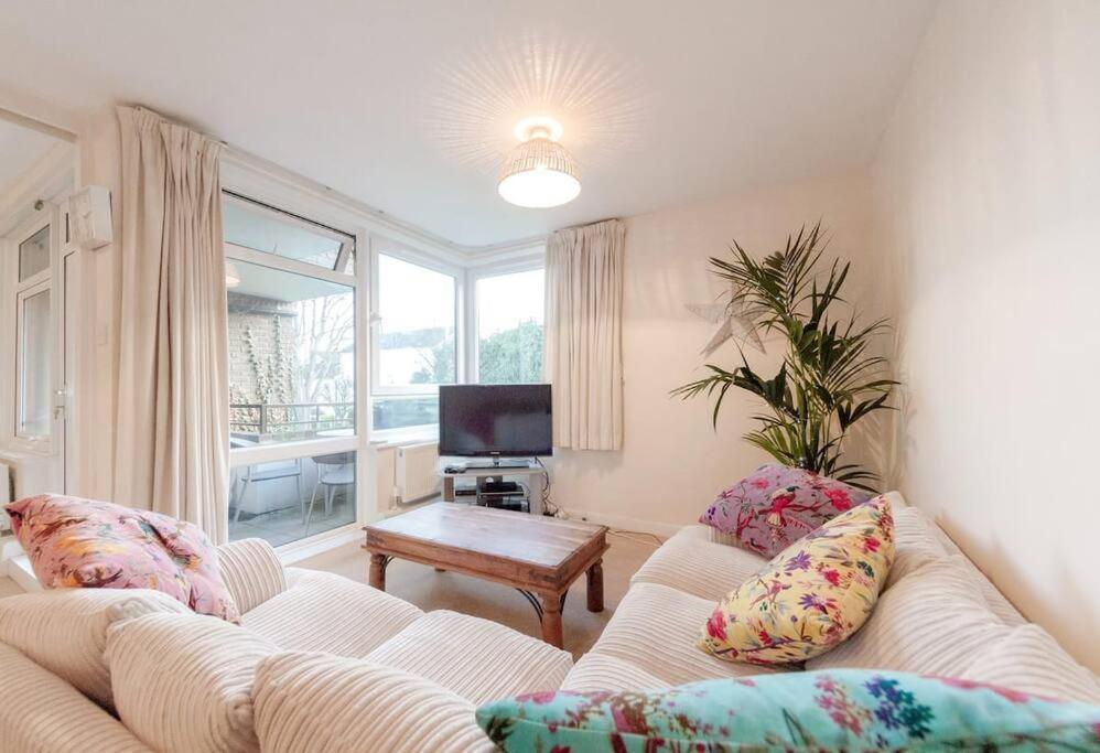 Spacious Two Double Bedroom Flat لندن المظهر الخارجي الصورة